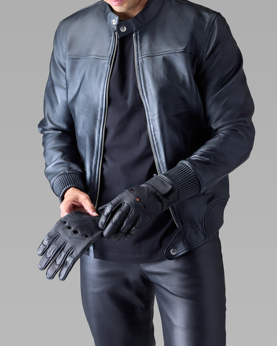 Vanta black leather driving-inspired gloves by Leopardi Apparel
