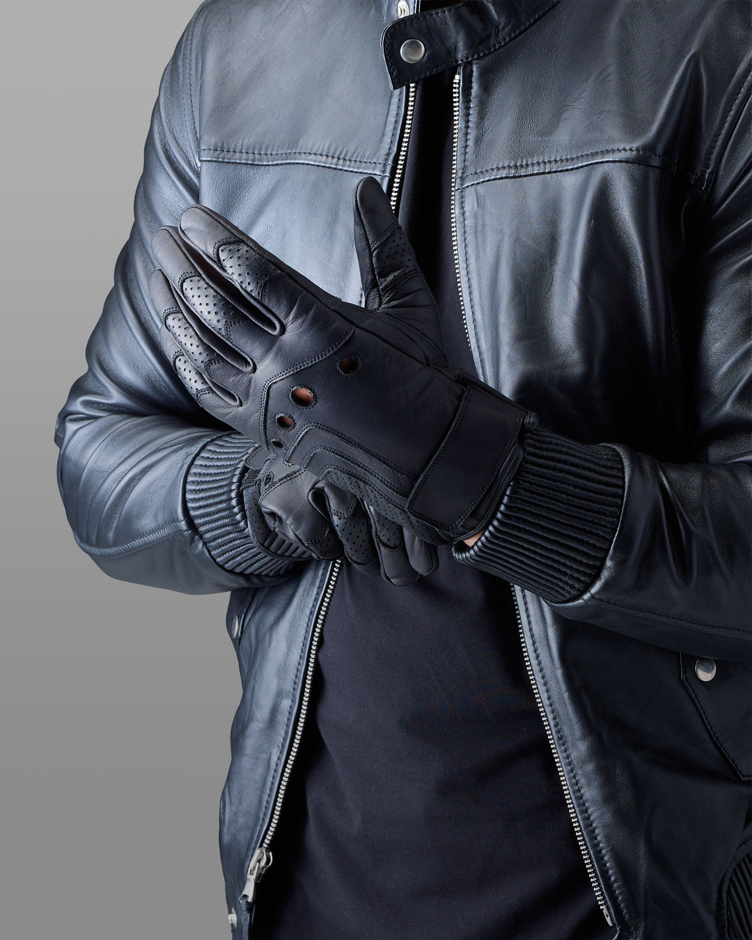 Vanta black leather driving-inspired gloves by Leopardi Apparel